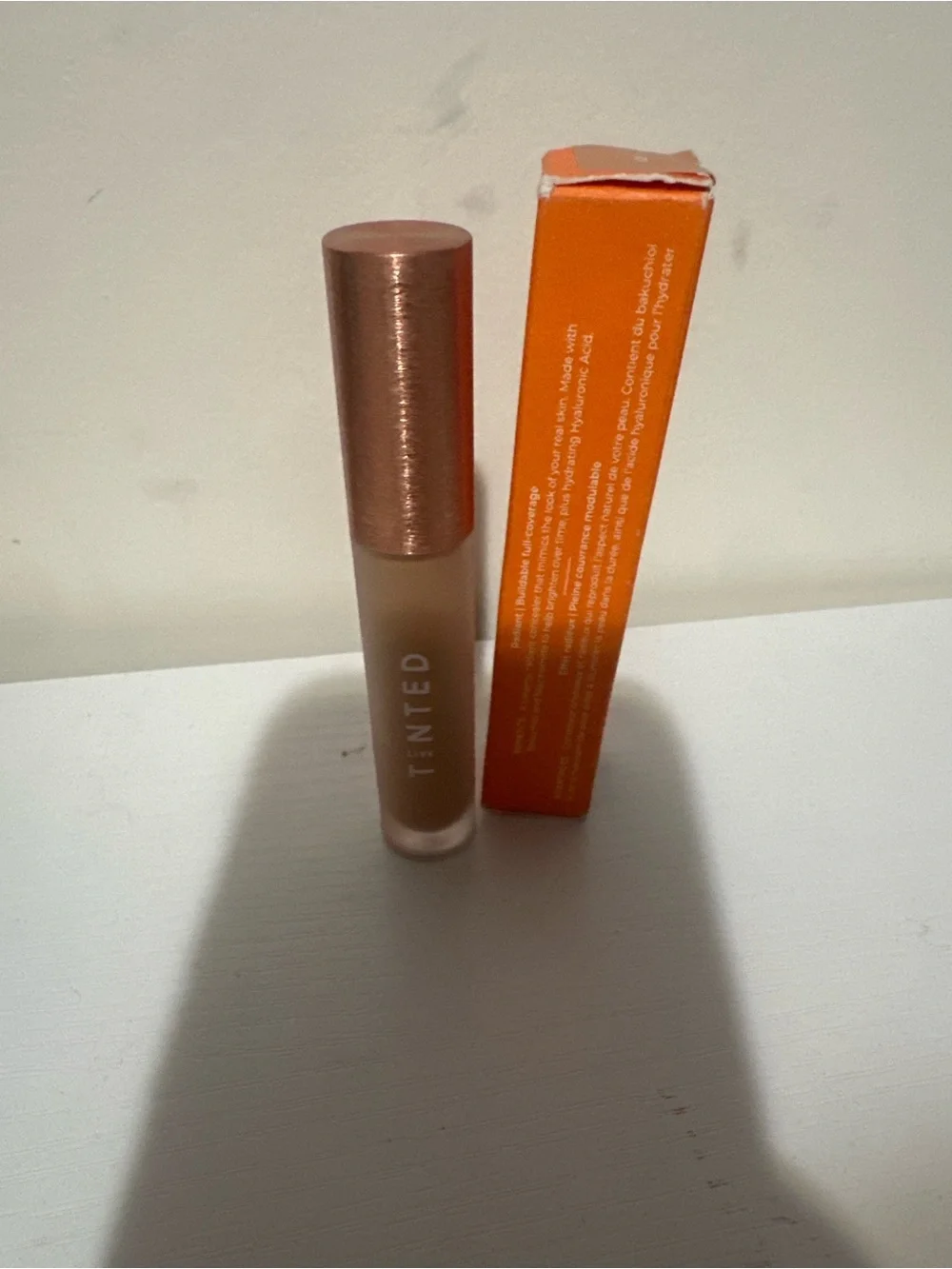 Tinted Live Serum Concealer - Warm Tan (10)